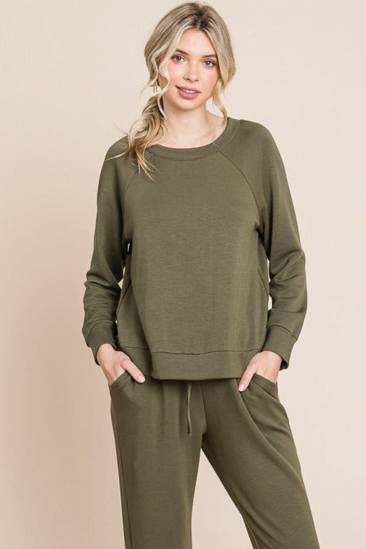 Super Lady Round Neck Raglan Sleeve Top and Pants Lounge Set - CM