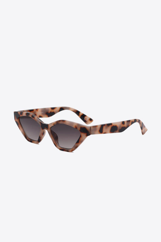 Cat Eye Polycarbonate Sunglasses - CM