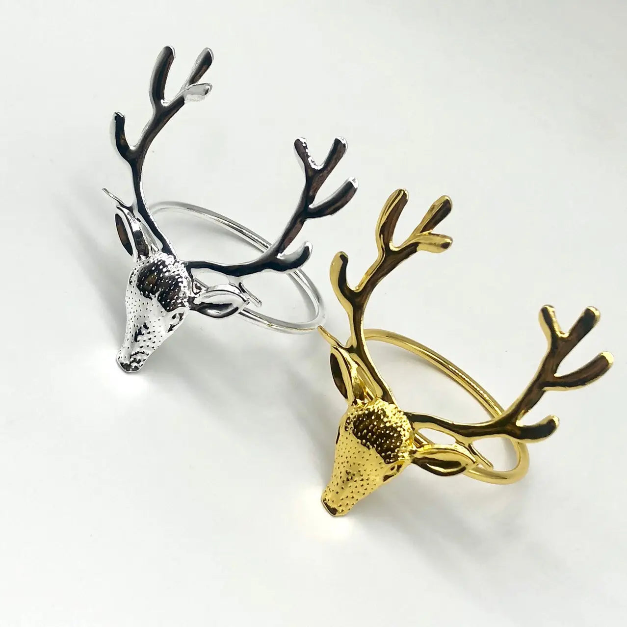 Festive Alloy Reindeer Holders for Stylish Christmas Table Decor