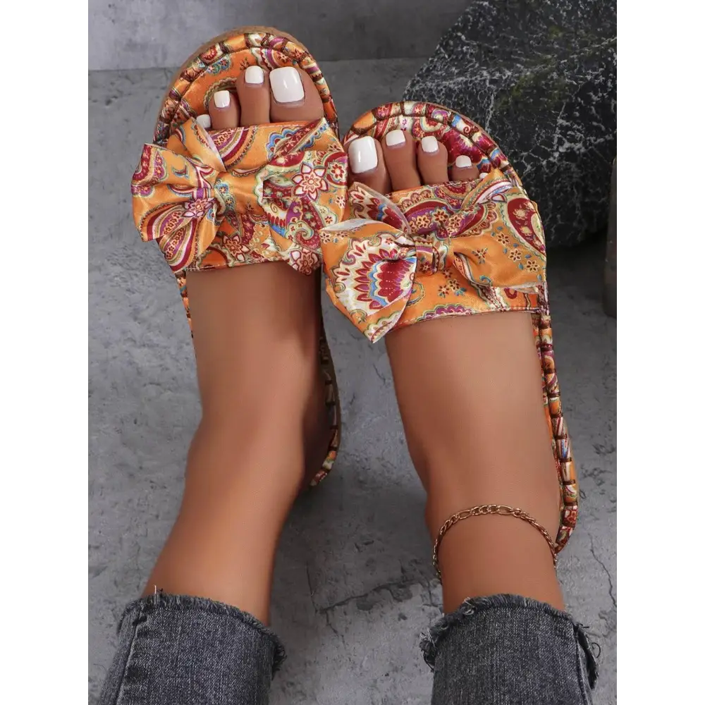 Bow Printed Open Toe Flat Sandals