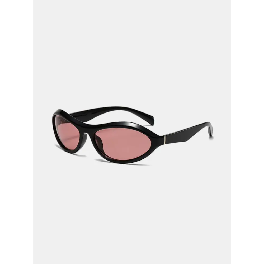 Chic Black Framed Cat Eye Polycarbonate Sunglasses with Pink Lenses