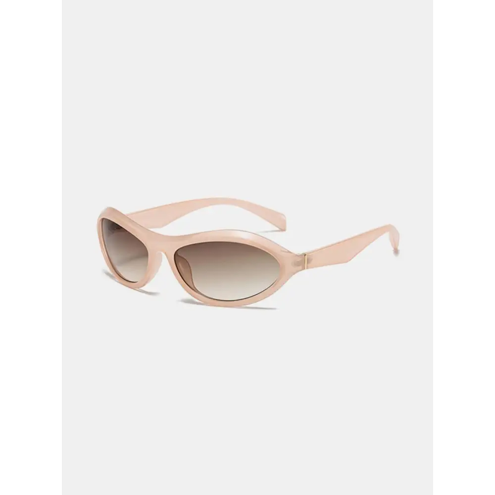 Chic Black Framed Cat Eye Polycarbonate Sunglasses with Pink Lenses