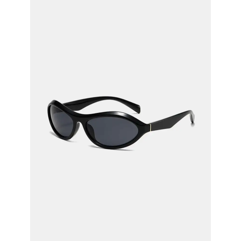 Chic Black Framed Cat Eye Polycarbonate Sunglasses with Pink Lenses