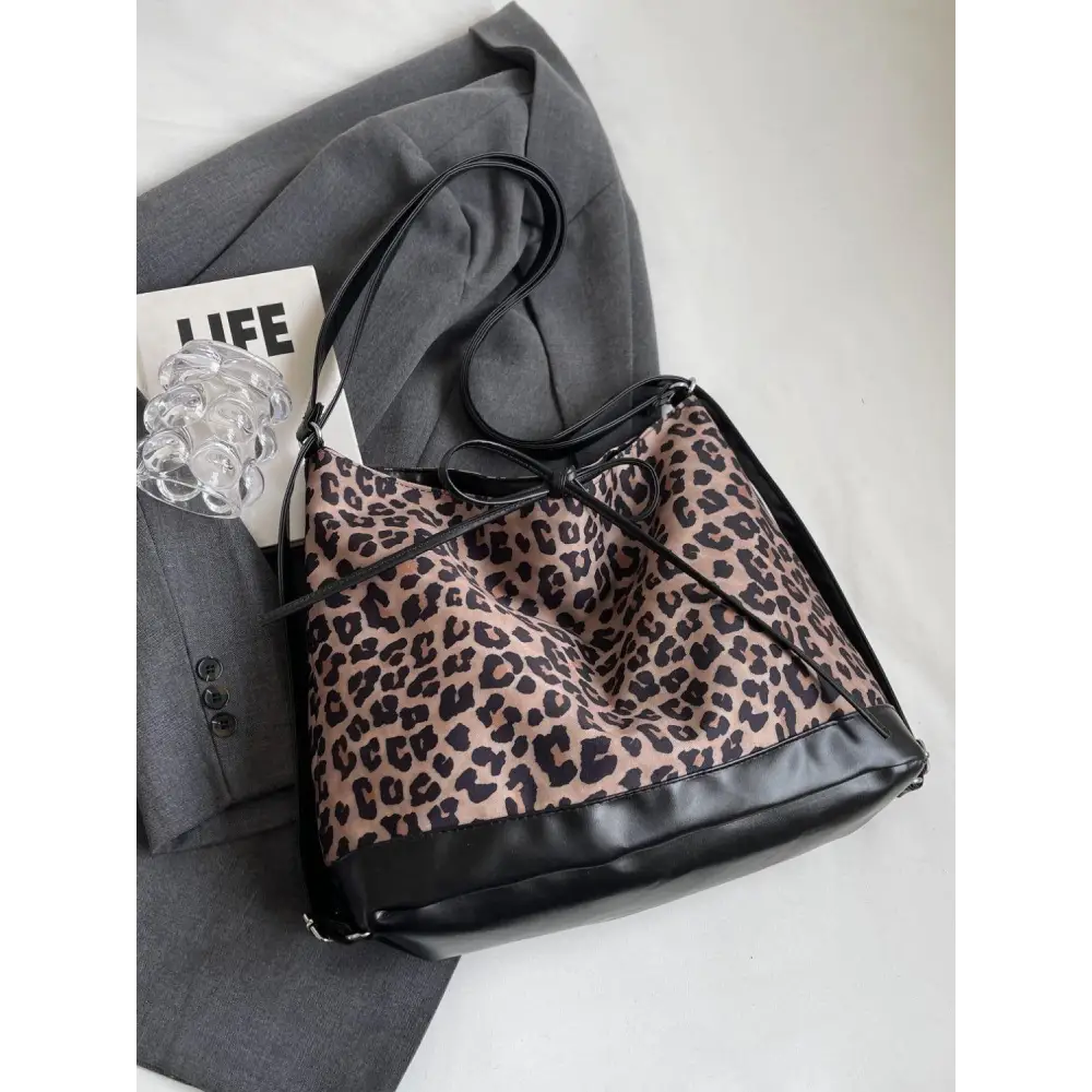 Chic Leopard Dual Purpose Crossbody Bag for Trendy Style