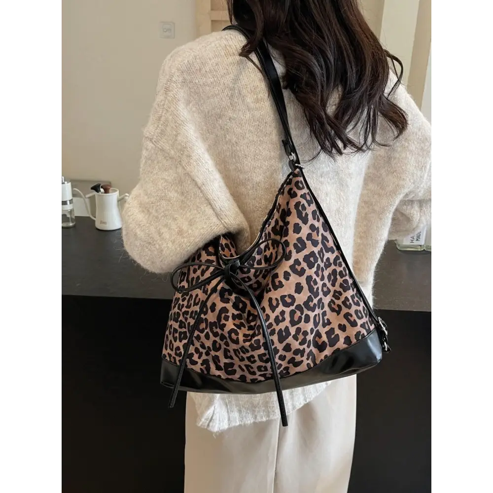 Chic Leopard Dual Purpose Crossbody Bag for Trendy Style