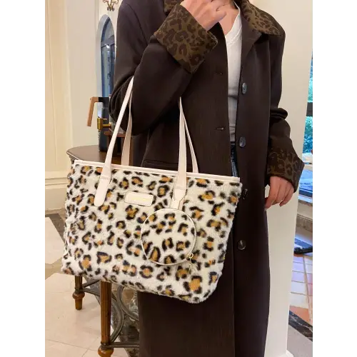 Chic Leopard Faux Fur Tote Bag with Coin Purse for Stylish Adventures