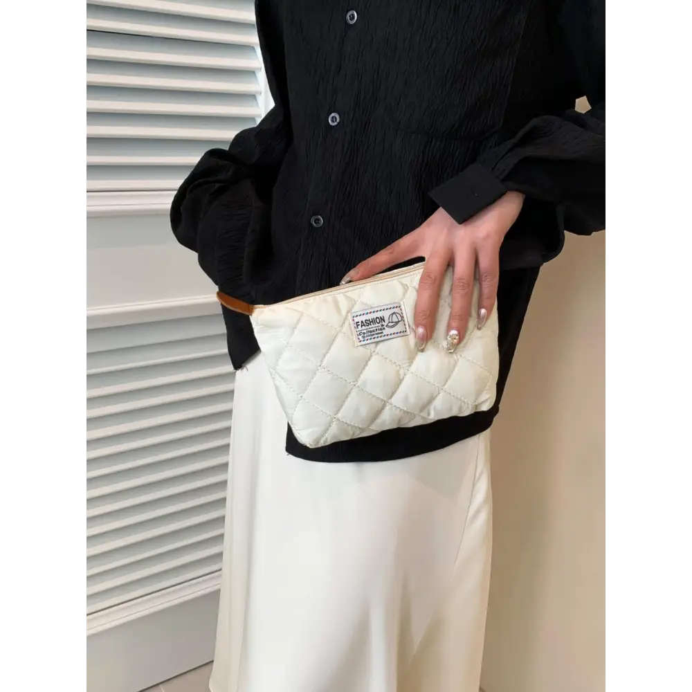 Chic Solid Quilted Clutch Set for a Stylish Touch