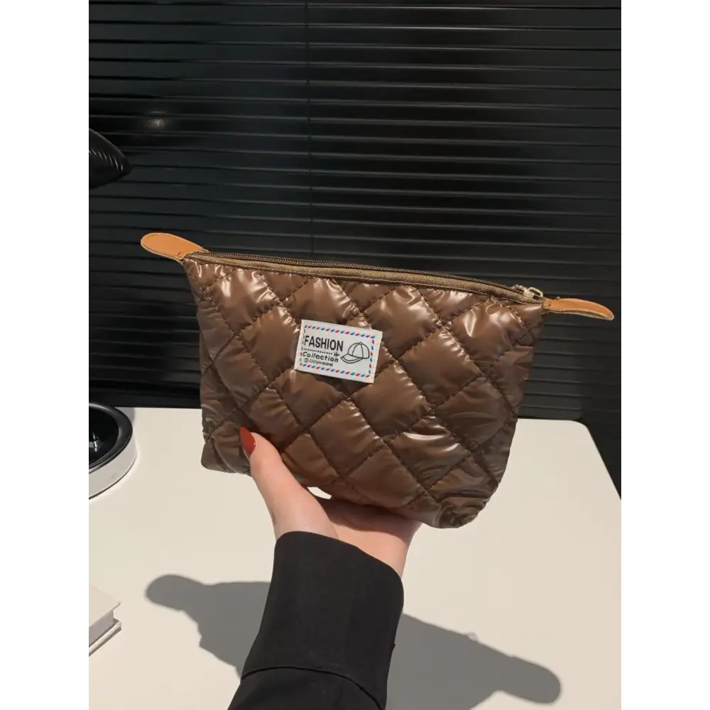 Chic Solid Quilted Clutch Set for a Stylish Touch