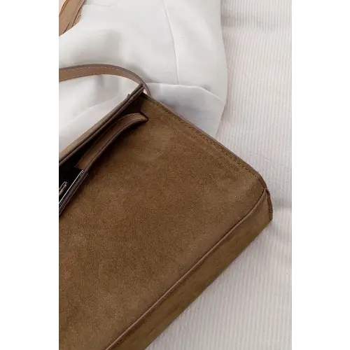 Chic Suede PU Leather Strap Shoulder Bag