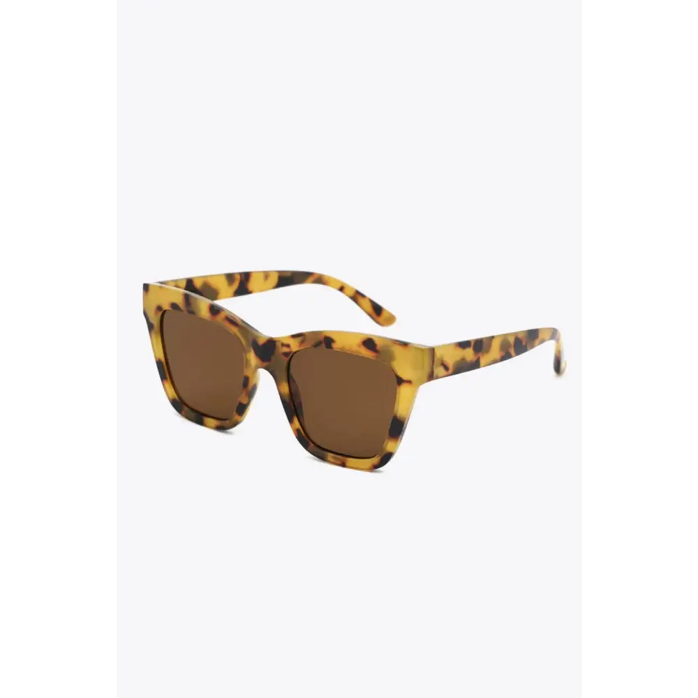 Chic Tortoiseshell UV400 Sunglasses with Stylish Acetate Lens