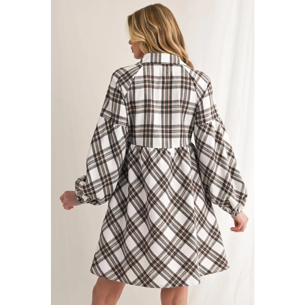 Chic White Plaid Bubble Sleeve Flowy Shirt Dress for Effortless Style