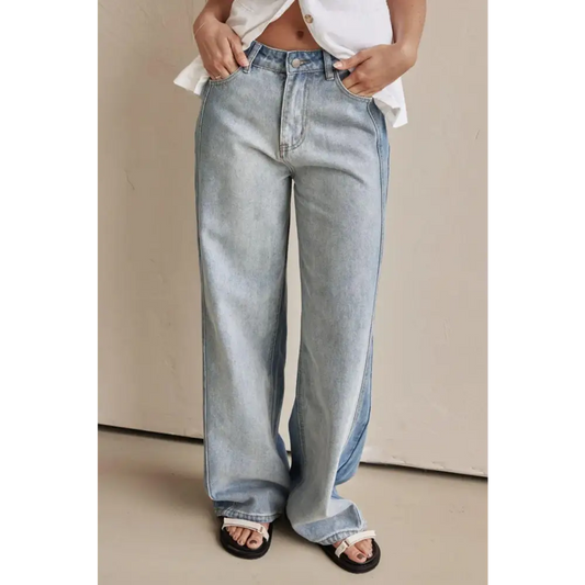 Contrast Straight Leg Jeans with Pockets - CM Fashion