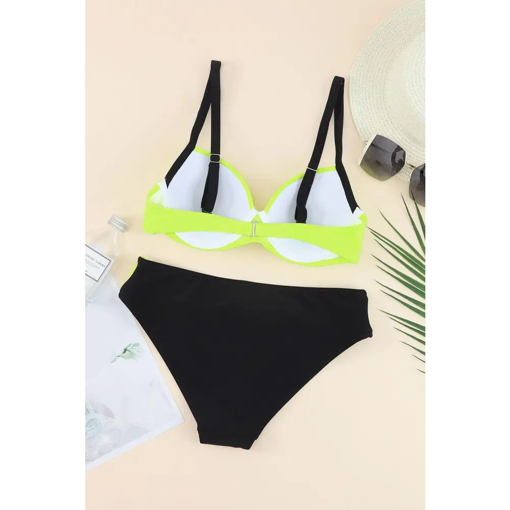 Sizzling Contrast Sweetheart Neck Bikini Set for Beach Perfection