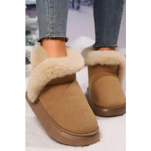 Cozy Faux Fur Round Toe Platform Boots for Chic Winter Style