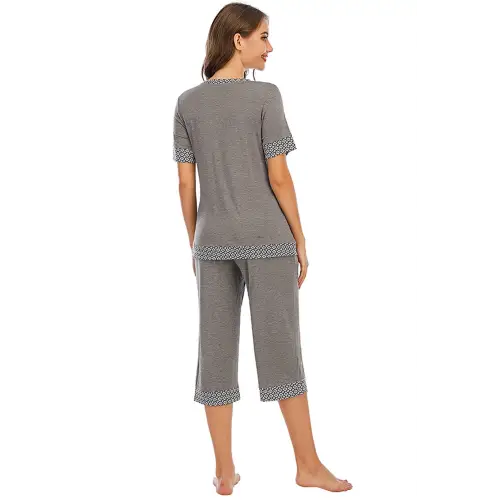 Cozy Gray Round Neck Capris Pants Lounge Set for Ultimate Relaxation