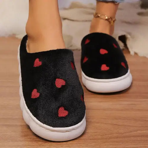 Cozy Heart Round Toe Flat Slippers for Ultimate Comfort