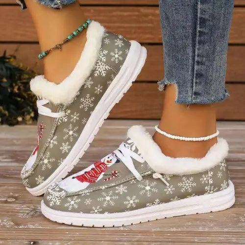 Cozy Snowman Print Round Toe Slip-Ons