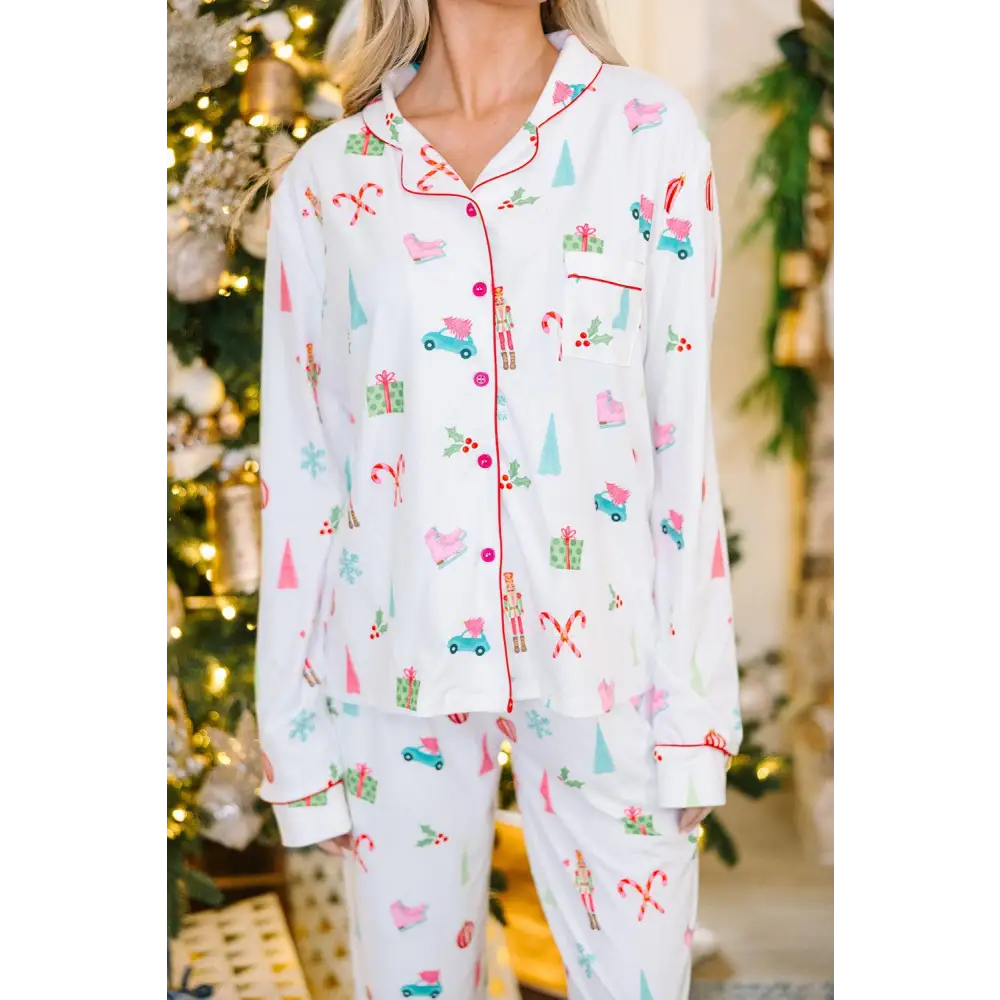 Cozy up in our White Christmas Print Pajama Set for Festive Cheer