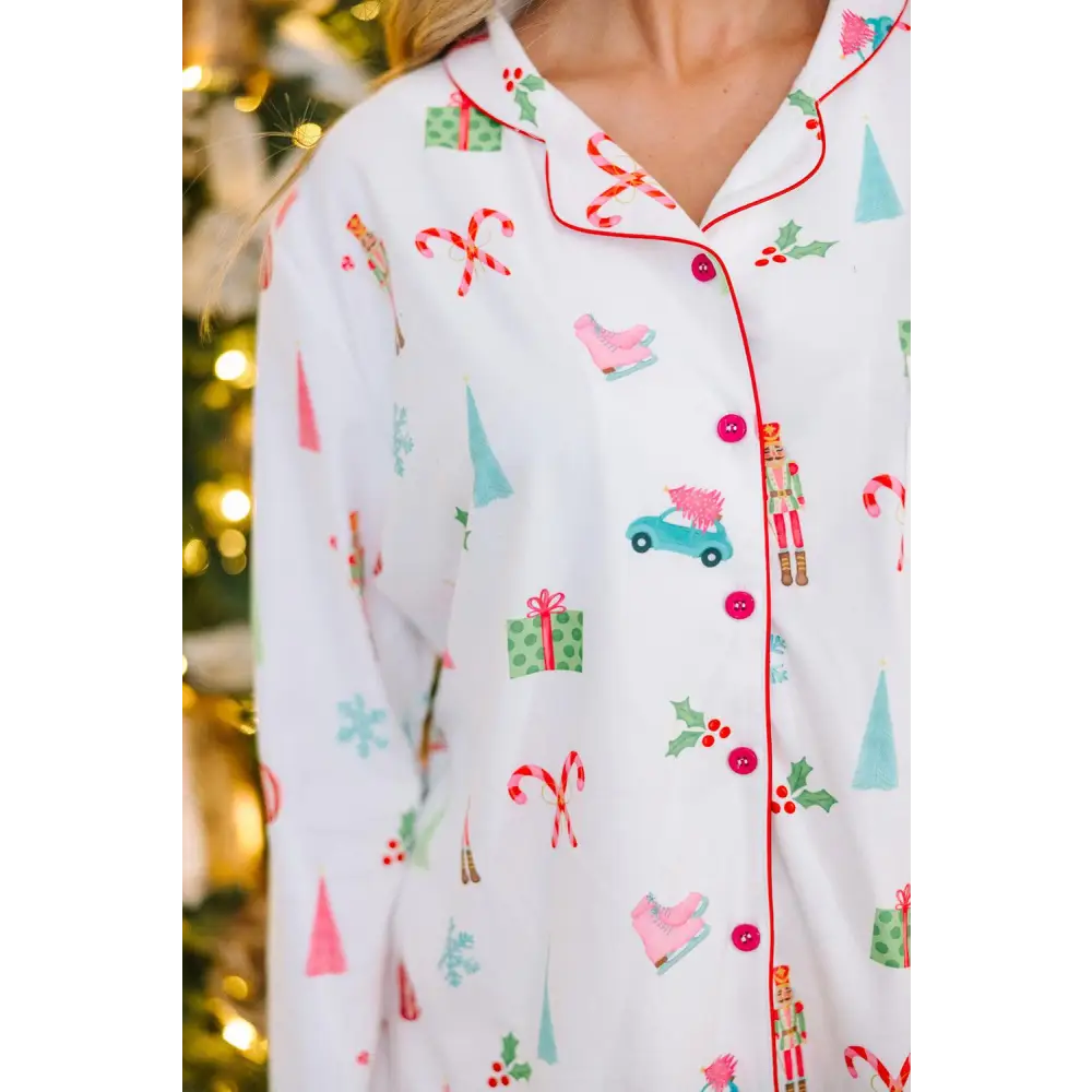 Cozy up in our White Christmas Print Pajama Set for Festive Cheer