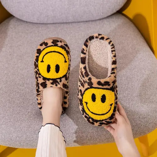 Melody Smiley Face Leopard Slippers - CM