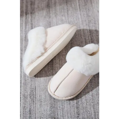 Cozy Zella Mode Faux Fur Round Toe Slippers for Ultimate Comfort