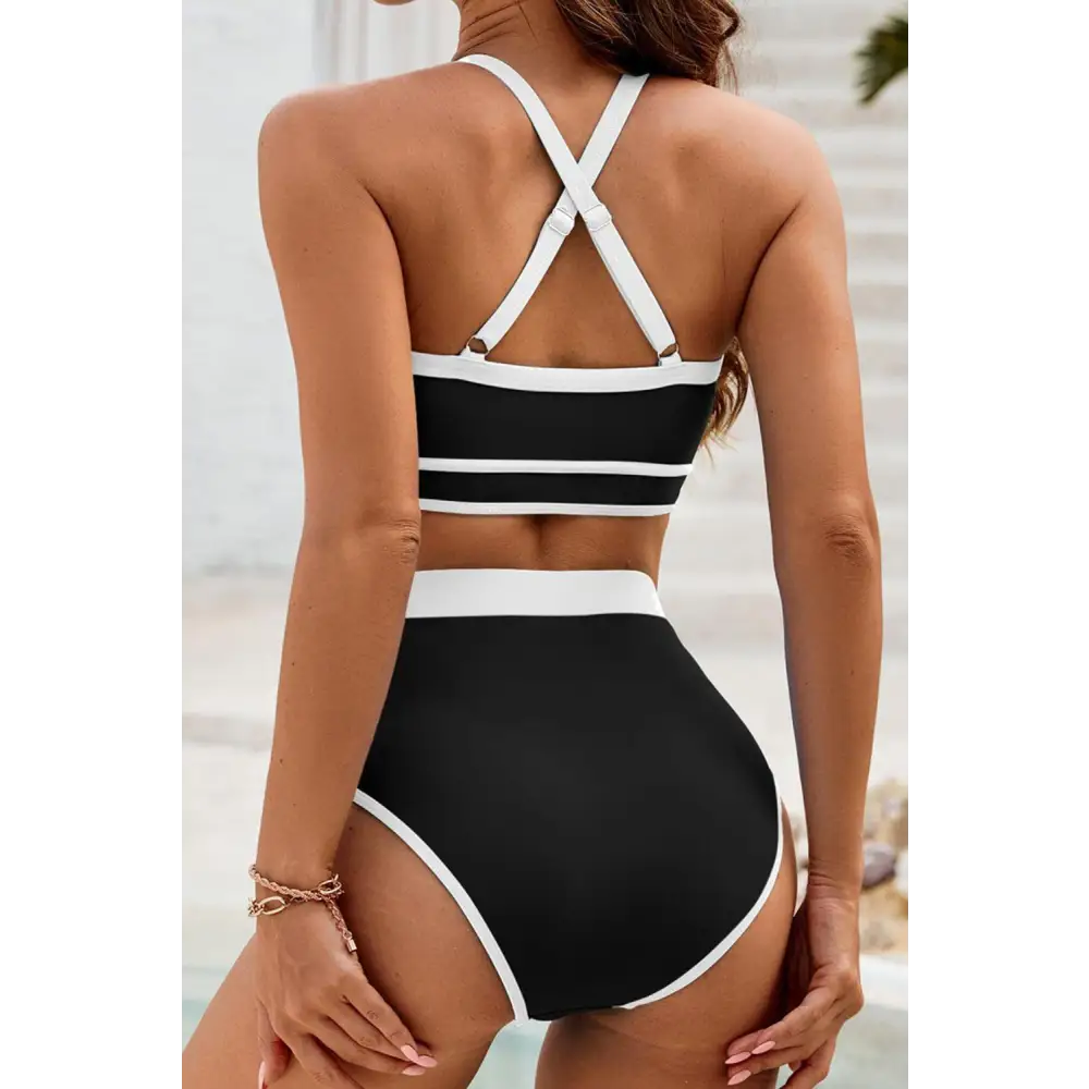 Sizzling Crisscross Contrast Trim Bikini Set for Beach Stunners