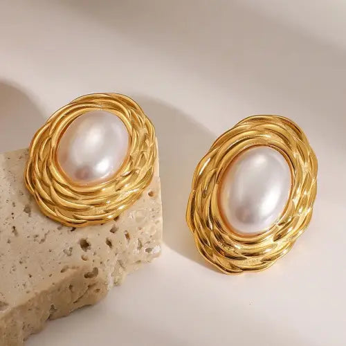 Elevate Your Look with Light Luxury Style Oval Inlaid Pearl Earrings