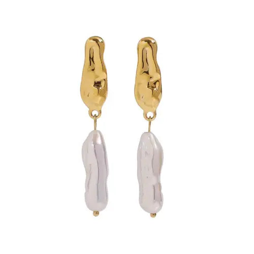 Elevate Your Style with Gold 18K Geometric Shape Pearl Design Earrings