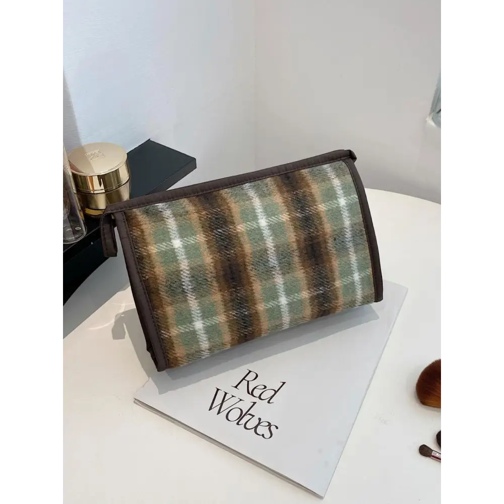 Elevate Your Style with the Original Contrast Plaid Clutch Bag