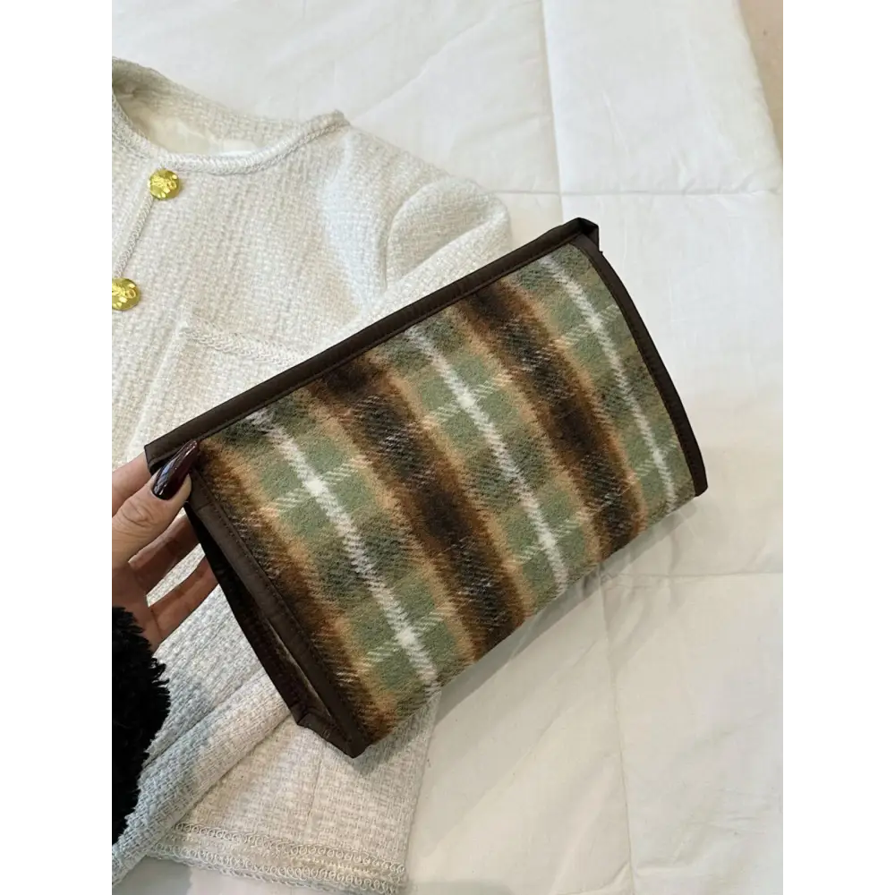 Elevate Your Style with the Original Contrast Plaid Clutch Bag