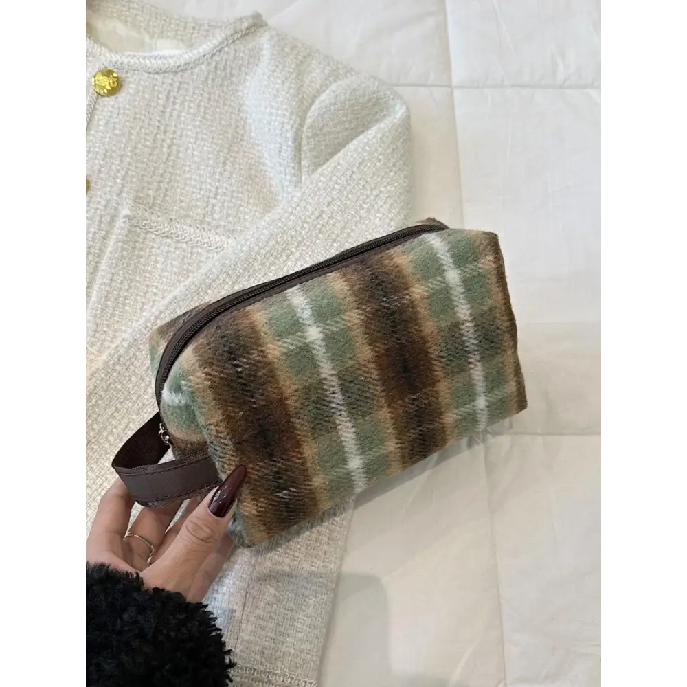 Elevate Your Style with the Original Contrast Plaid Clutch Bag