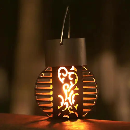 Enchanting Solar Flame Lights with Waterproof Flickering Lanterns