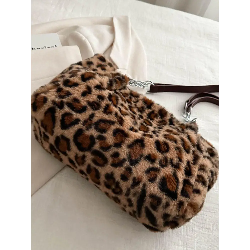 Faux Fur Leopard Shoulder Bag for Trendsetting Style