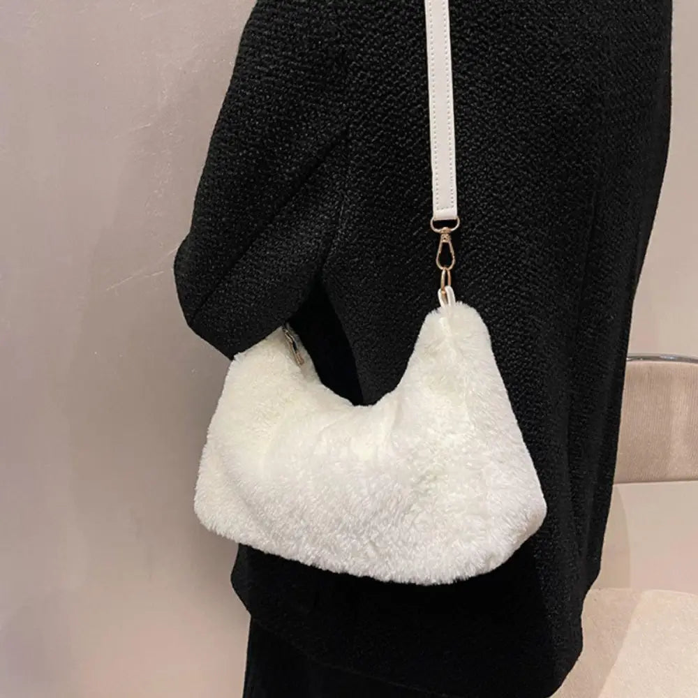 Luxe Faux Fur Removable Strap Shoulder Bag in Chic Black