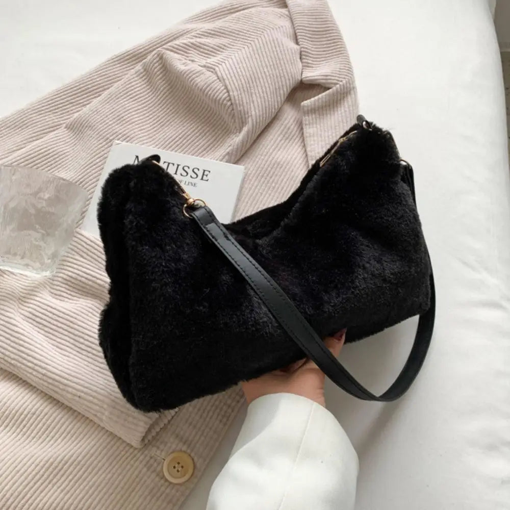 Luxe Faux Fur Removable Strap Shoulder Bag in Chic Black