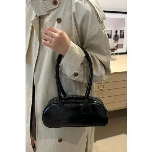 Glossy Leather Shoulder Bag Trio to Elevate Your Style
