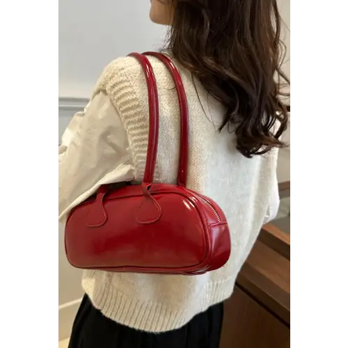 Glossy Leather Shoulder Bag Trio to Elevate Your Style
