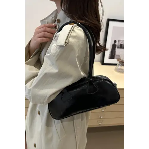 Glossy Leather Shoulder Bag Trio to Elevate Your Style