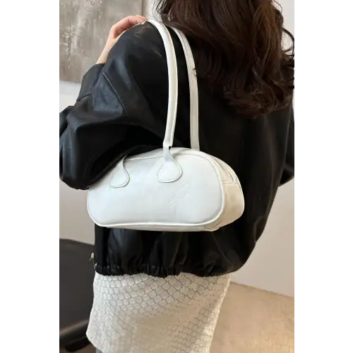 Glossy Leather Shoulder Bag Trio to Elevate Your Style