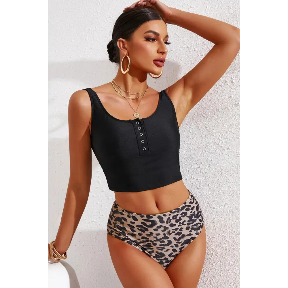 Sizzling Square Neck Tankini Set with Half Snap Design