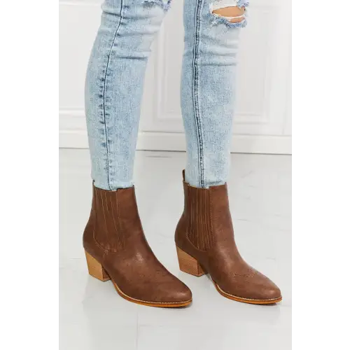 MMShoes Love the Journey Stacked Heel Chelsea Boot in Chestnut - CM Fashion