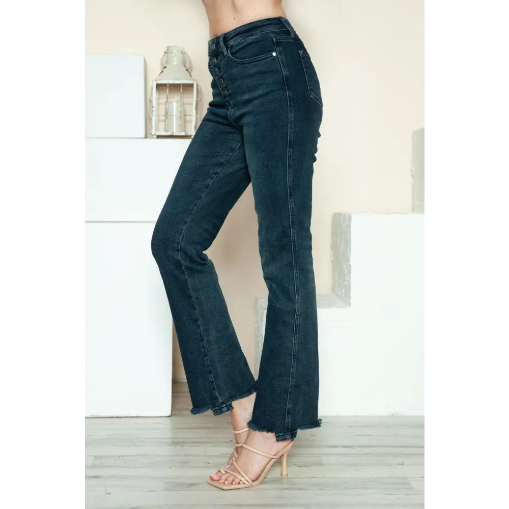 Judy Blue Button Fly Destroy Straight Jeans Edgy Classic Style