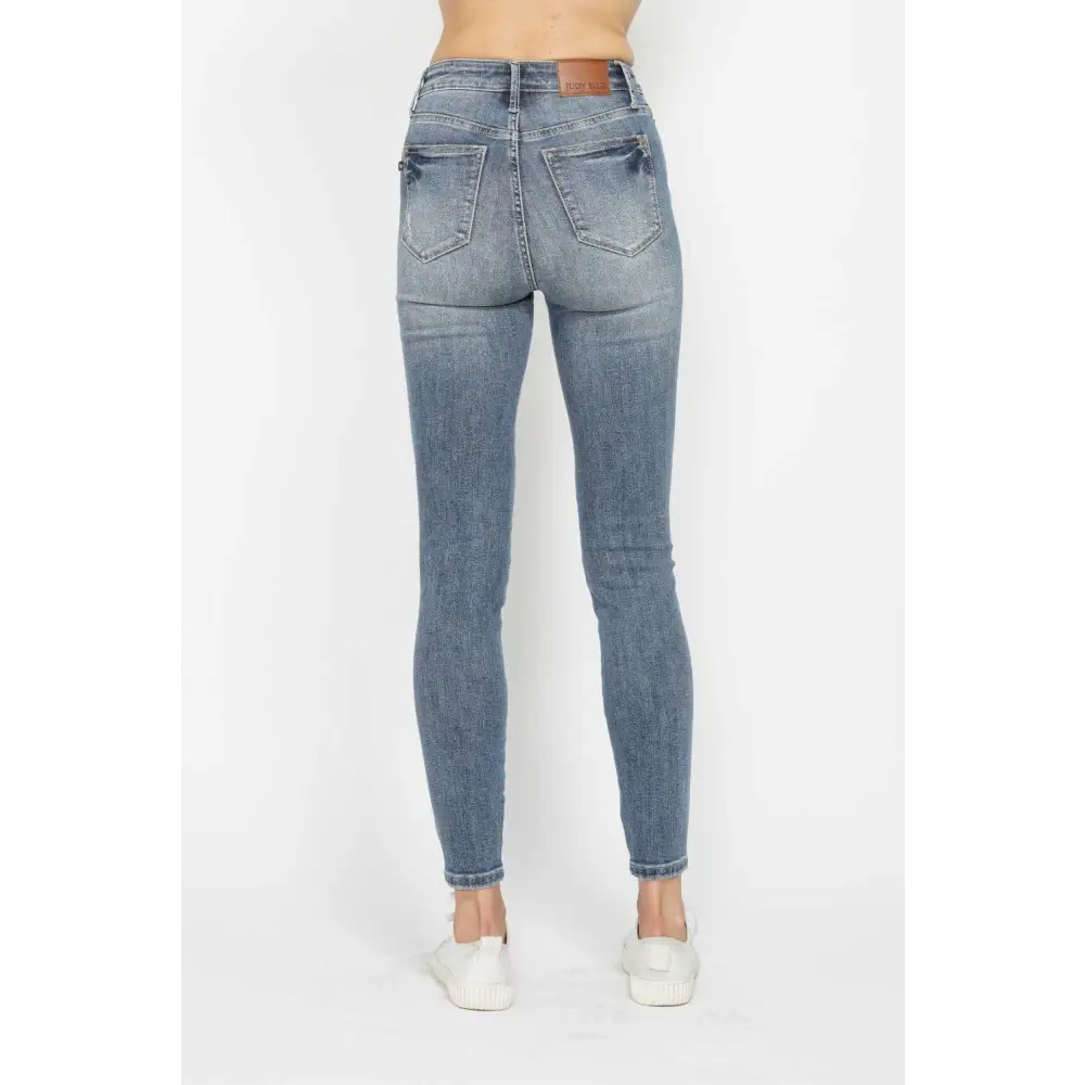 Judy Blue Tummy Control Contrast Wash Skinny Jeans