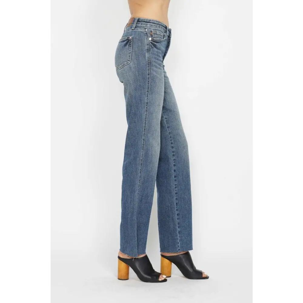 Judy Blue Tummy Control Straight Jeans Sculpt Your Silhouette