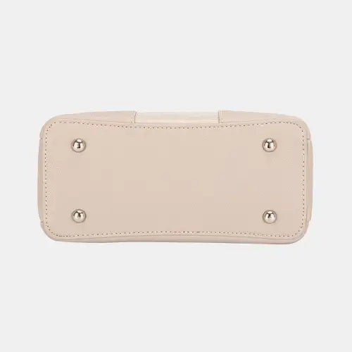 Luxe David Jones Leather Crossbody Bag Elevates Any Outfit