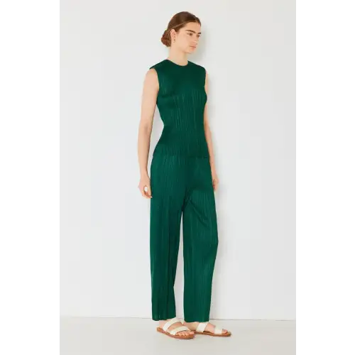Pleated Sleeveless Tank Top