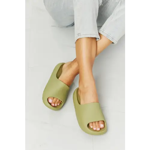 NOOK JOI In My Comfort Zone Slides in Green - CM Fashion