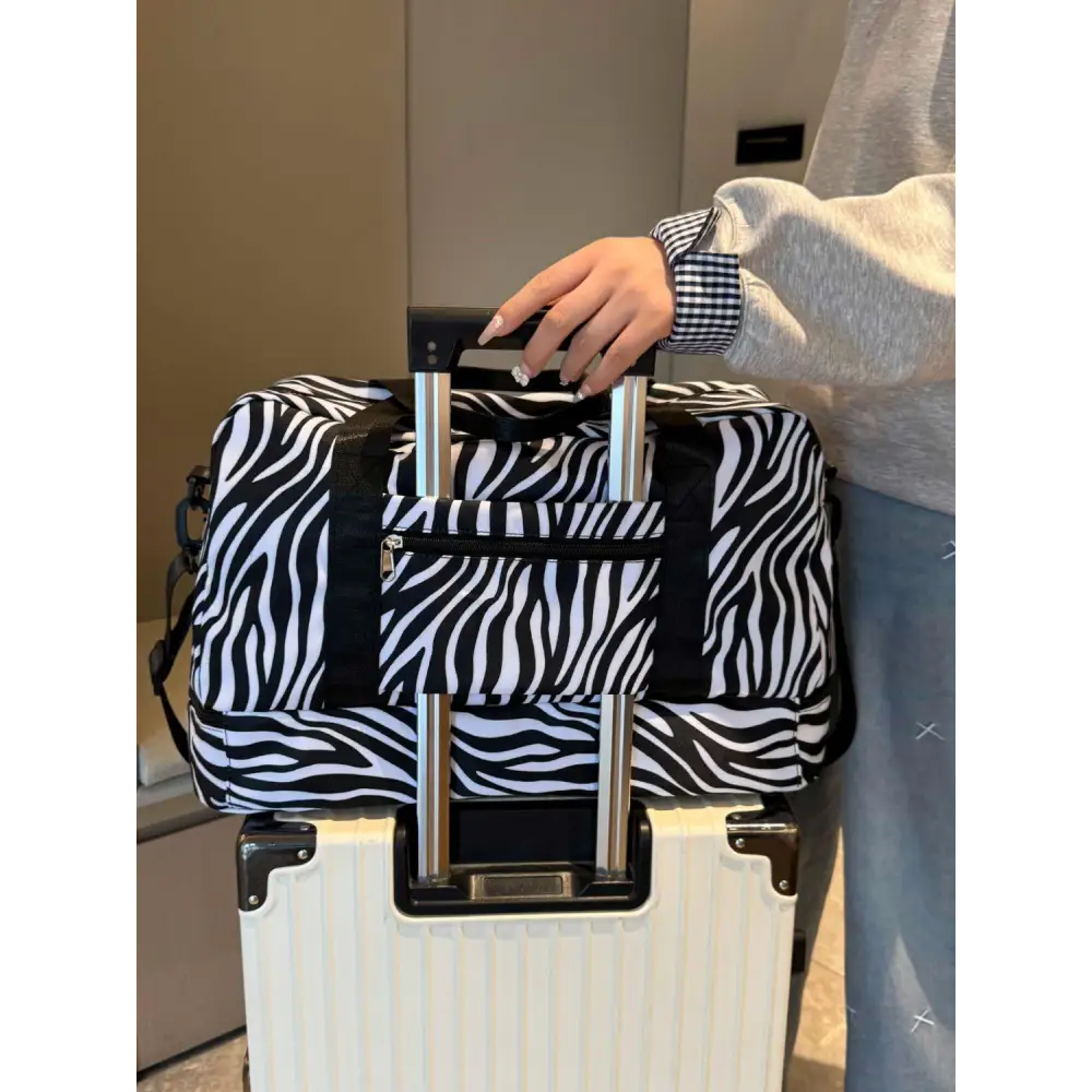 Stylish Pink Zebra Duffel Bag for Trendy Travelers