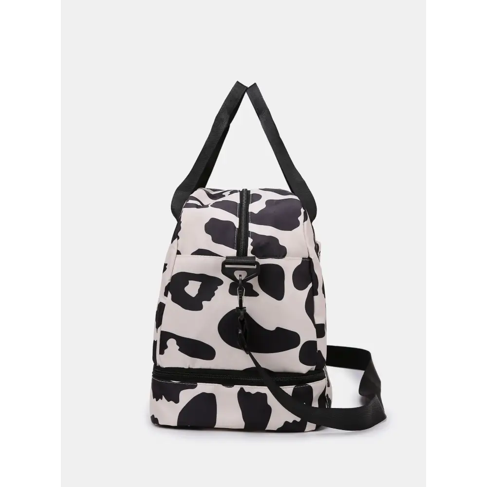 Stylish Pink Zebra Duffel Bag for Trendy Travelers