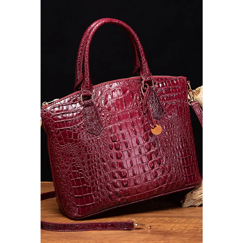 Stylish Crocodile-Pattern Leather Handbag with Fast Delivery